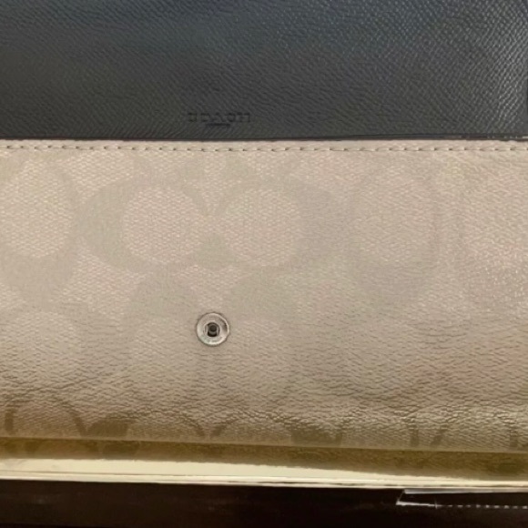 Coach F38713 Signature Slim Envelope wallet - Picture 5 of 8